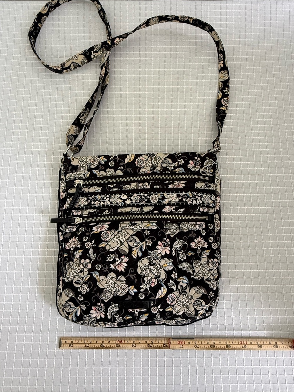 Vera Bradley Shoulder Bag Zip Floral Black White Gray Adjustable Strap